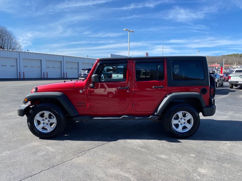 Used 2014 Jeep Wrangler Unlimited Sport w/ Quick Order Package 24S image 8