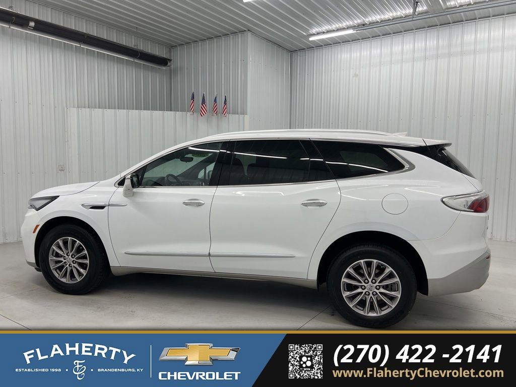 Used 2024 Buick Enclave Premium image 5