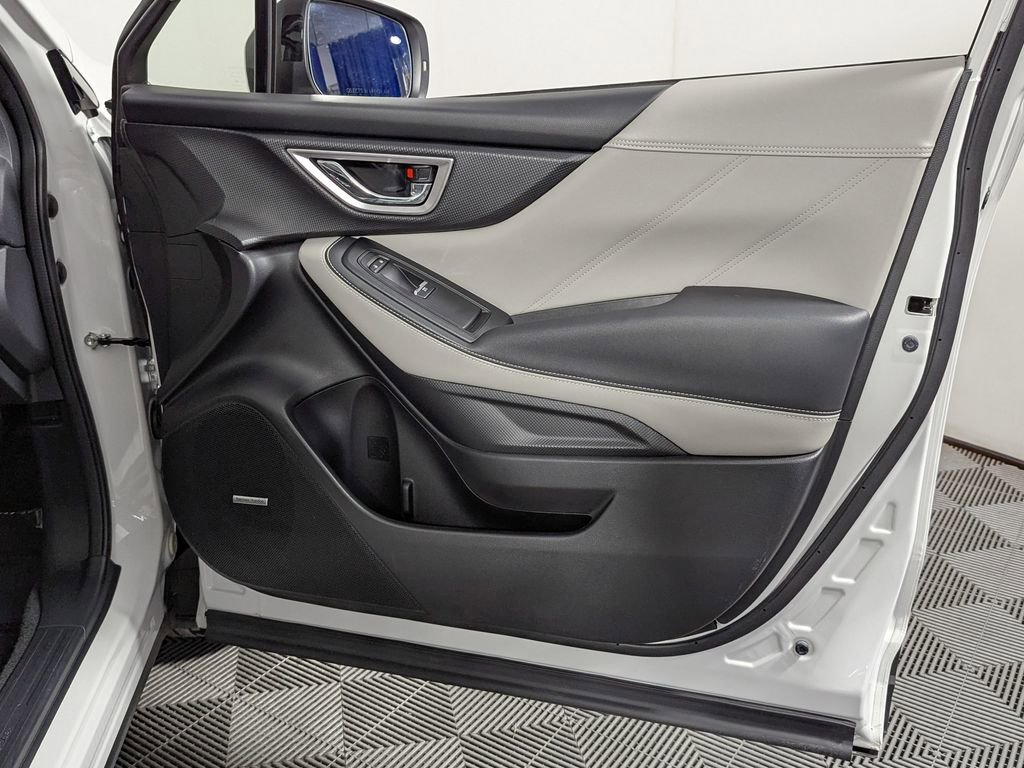 Used 2023 Subaru Forester Limited image 29