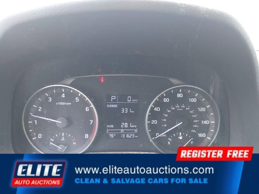 Used 2017 Hyundai Elantra SE image 14