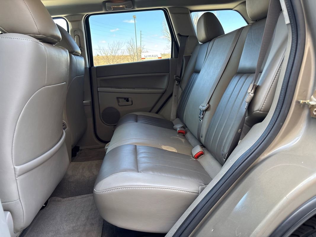 Used 2006 Jeep Grand Cherokee Laredo image 18