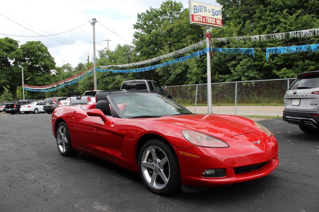 Used 2005 Chevrolet Corvette Convertible w/ Preferred Equipment Group RWD image 8