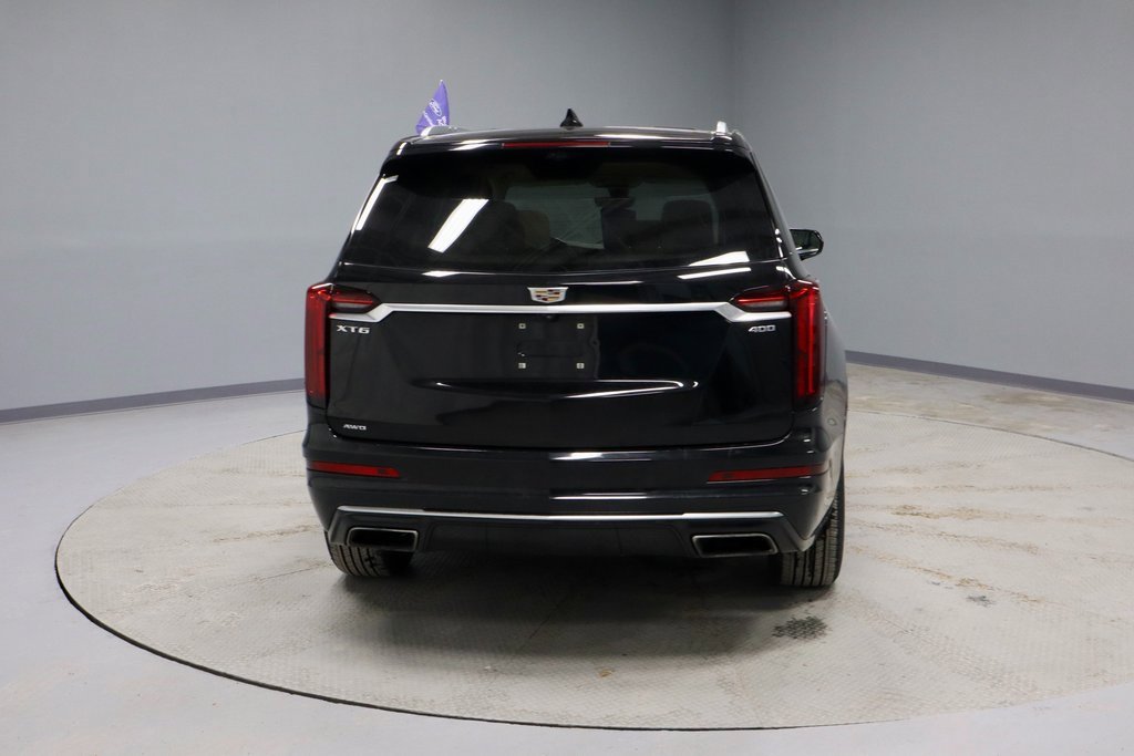 Used 2023 Cadillac XT6 Premium Luxury w/ Technology Package image 10