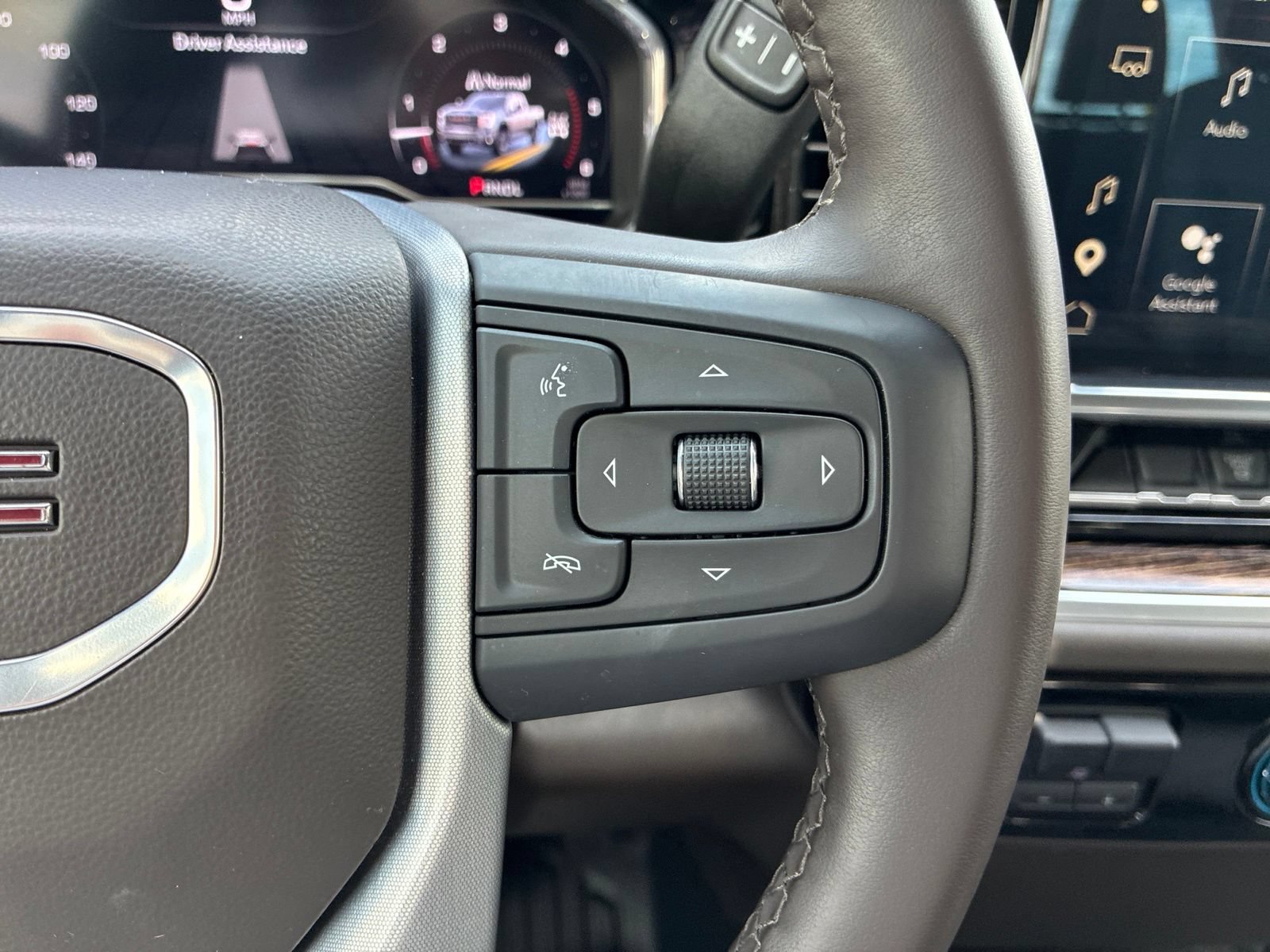 Used 2025 GMC Sierra 3500 SLE w/ SLE Convenience Package AWD/4WD image 29