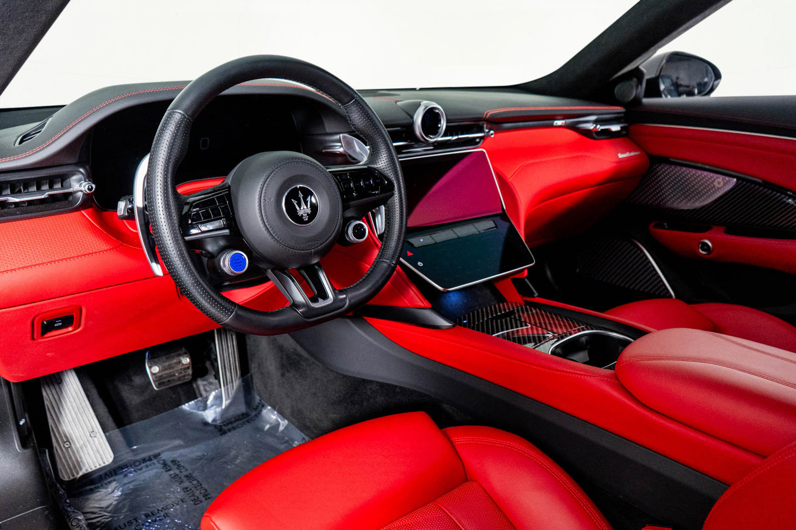 Used 2024 Maserati GranTurismo Trofeo image 2