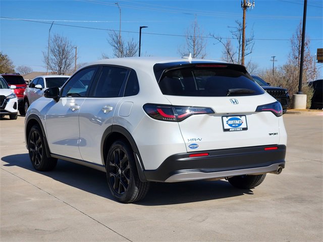 Used 2024 Honda HR-V Sport image 5