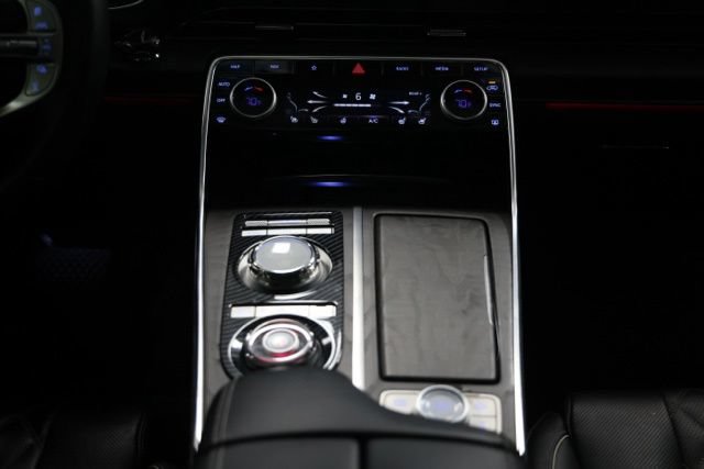 Used 2023 Genesis GV80 3.5T w/ Prestige Matte Package AWD/4WD image 42