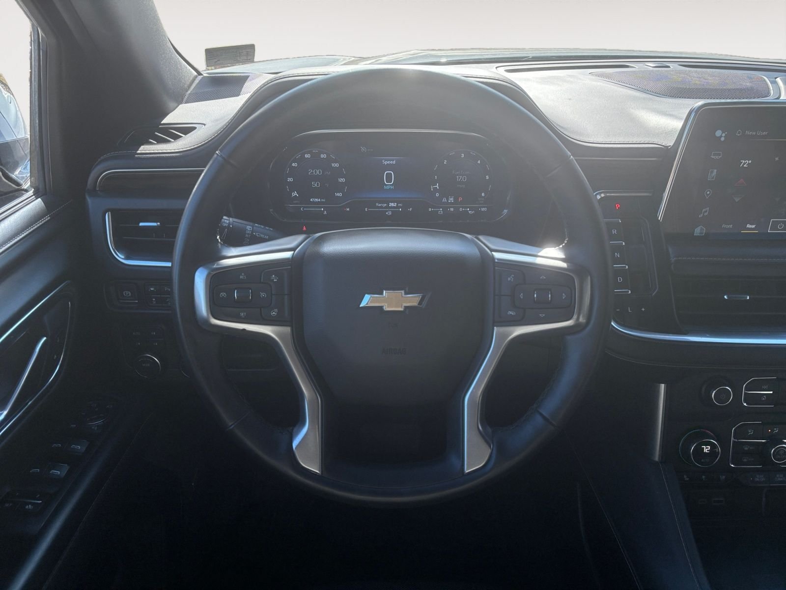 Used 2024 Chevrolet Tahoe Premier AWD/4WD image 12