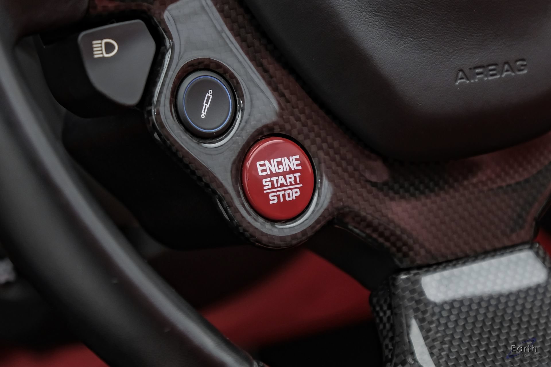Used 2018 Ferrari 488 Spider RWD image 97