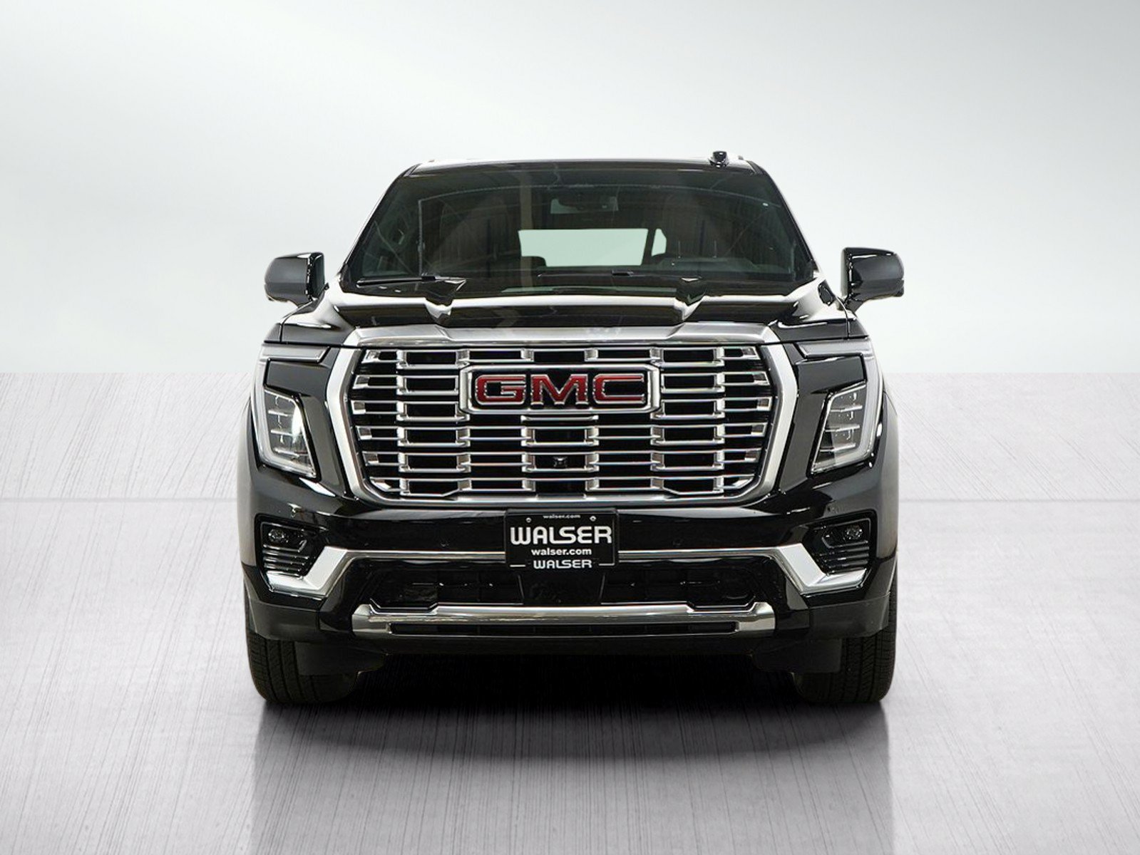 Used 2026 GMC Yukon Denali w/ Sun & Power Step Package AWD/4WD image 8