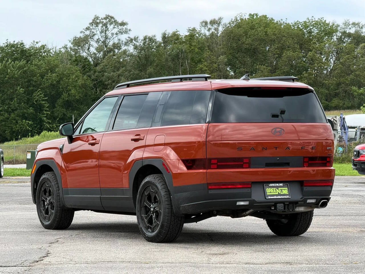 Used 2025 Hyundai Santa Fe XRT AWD/4WD image 2