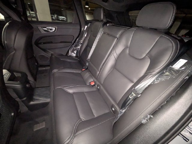 New 2026 Volvo XC60 T8 Ultra w/ Climate Package AWD/4WD image 25