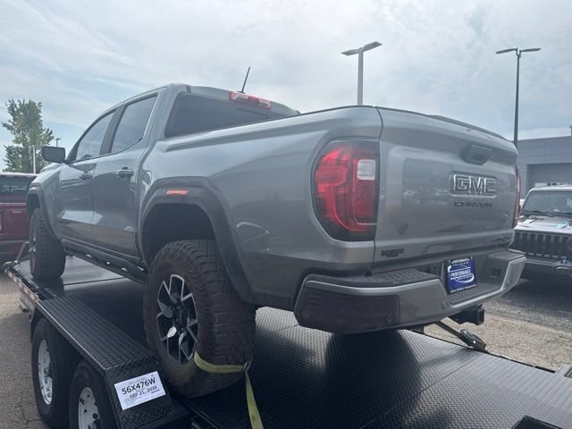 Used 2024 GMC Canyon AT4X AWD/4WD image 9