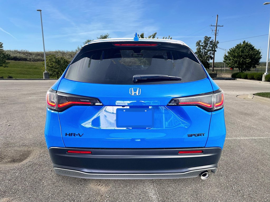New 2027 Honda HR-V Sport image 4