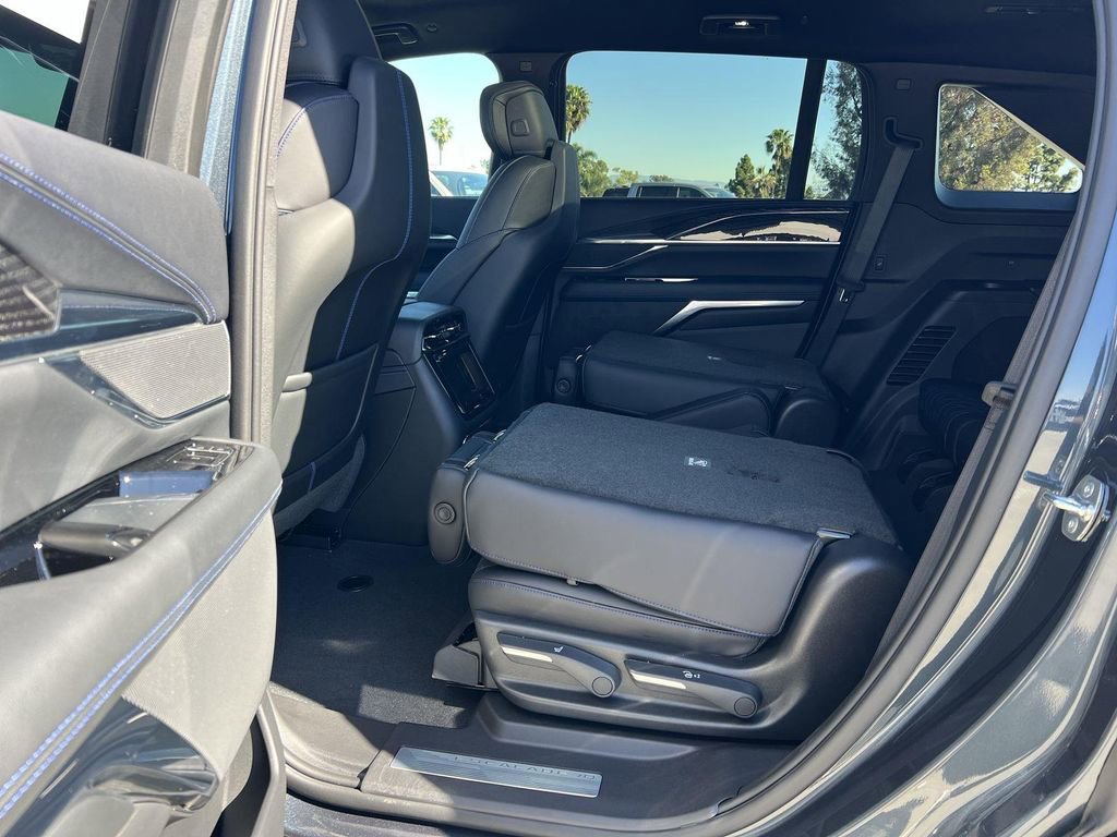 New 2026 Cadillac Escalade IQ Sport 1 image 28