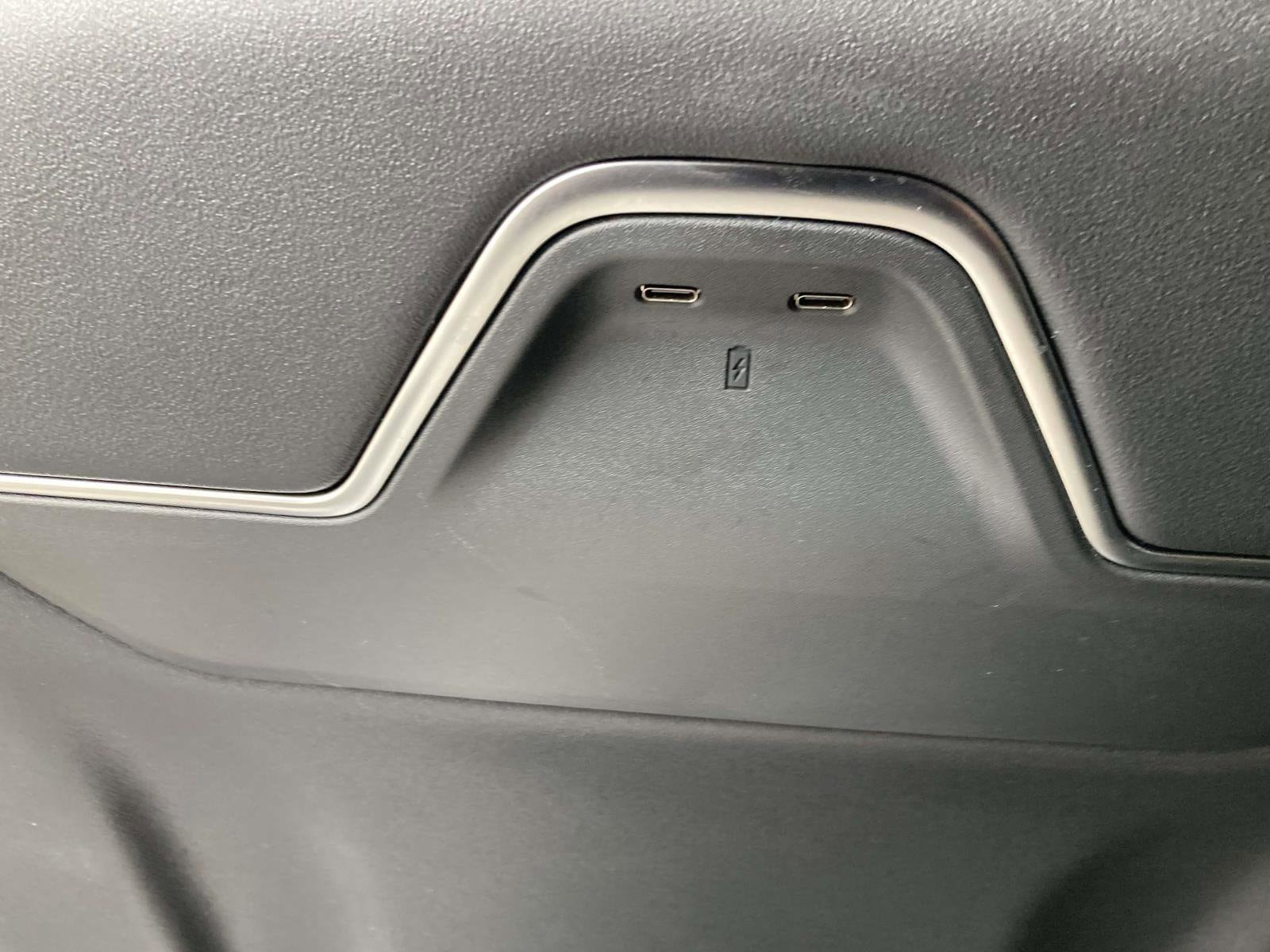 Used 2025 Lincoln Navigator Reserve image 21