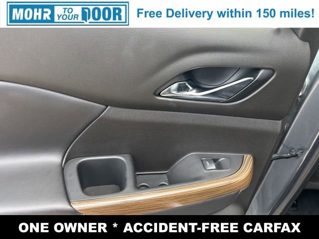 Used 2021 GMC Acadia SLE w/ LPO, Floor Liner Package image 32