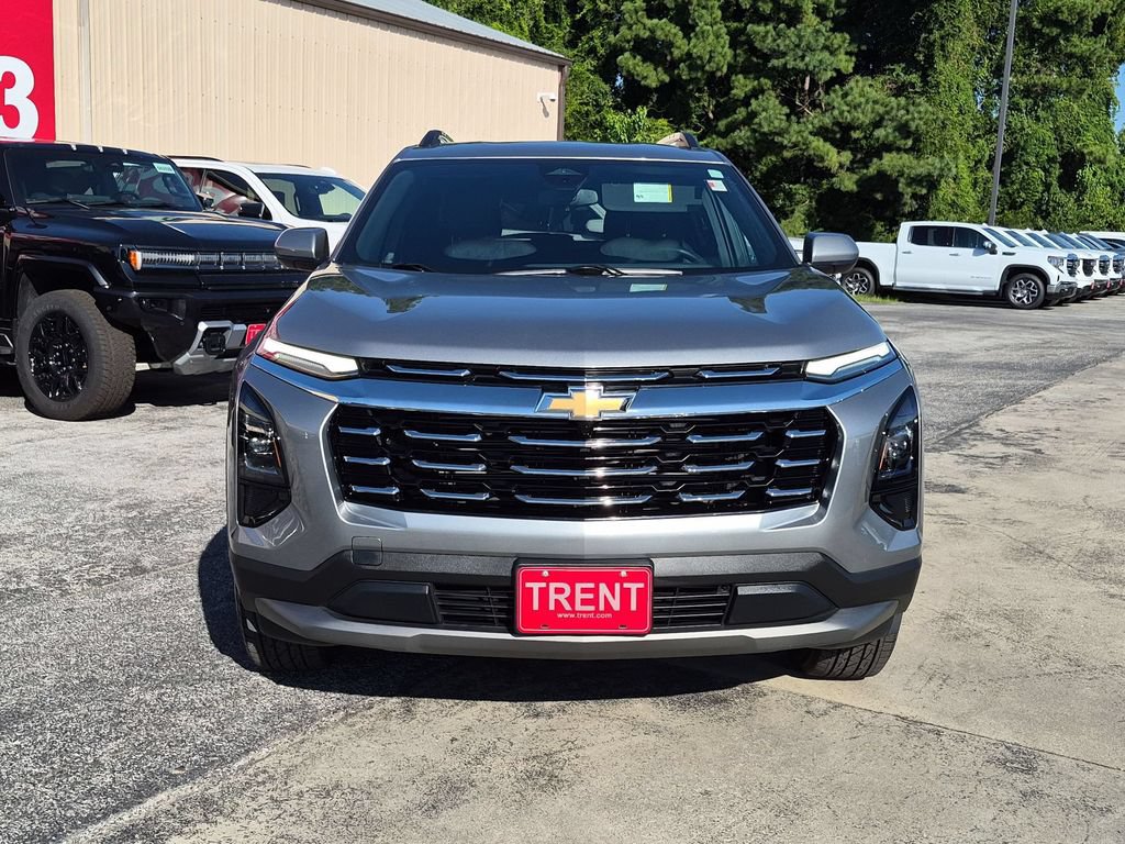 Used 2025 Chevrolet Equinox LT w/ Convenience Package II FWD image 6
