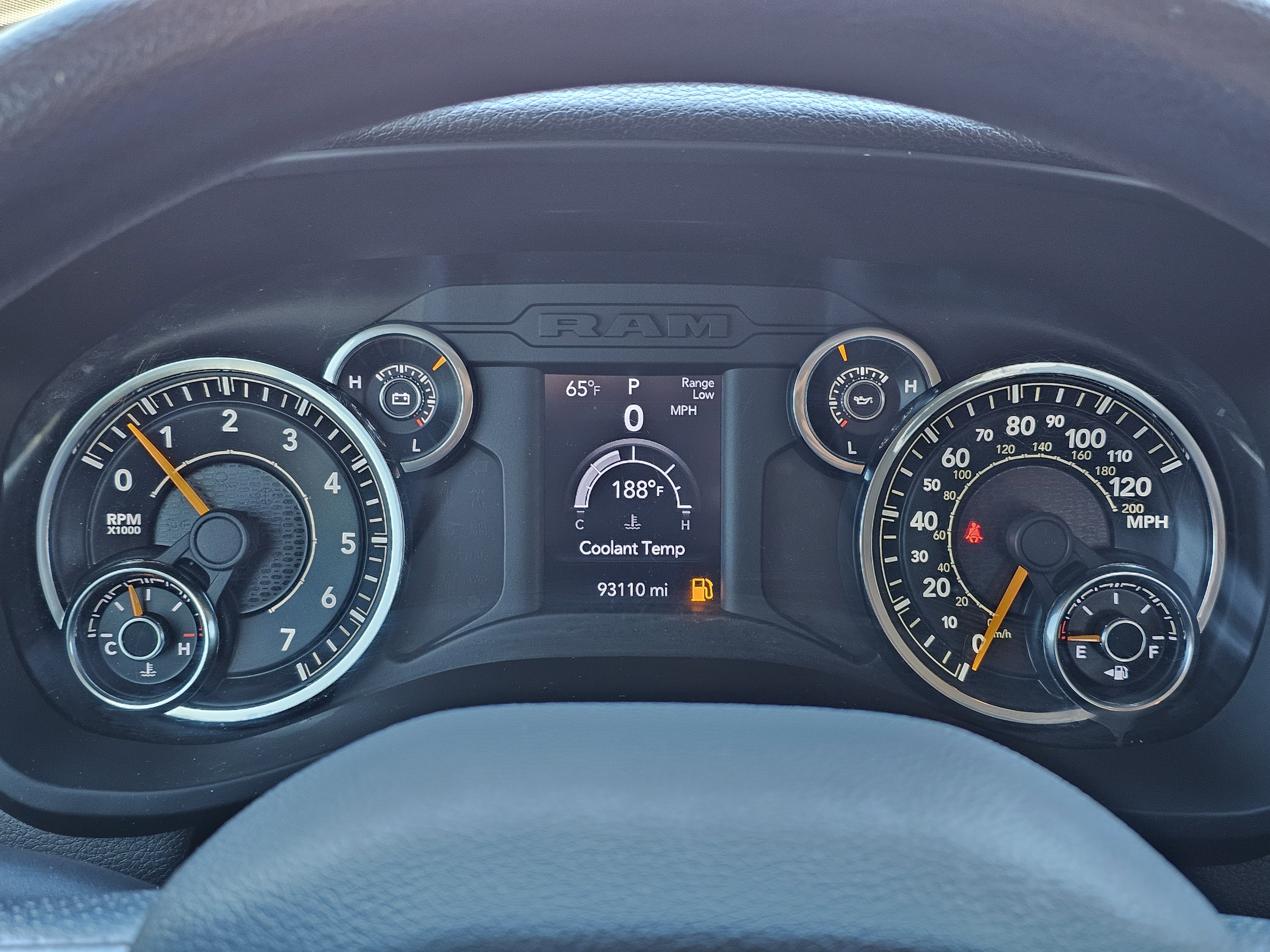 Used 2020 RAM 2500 Tradesman w/ Chrome Appearance Group image 23