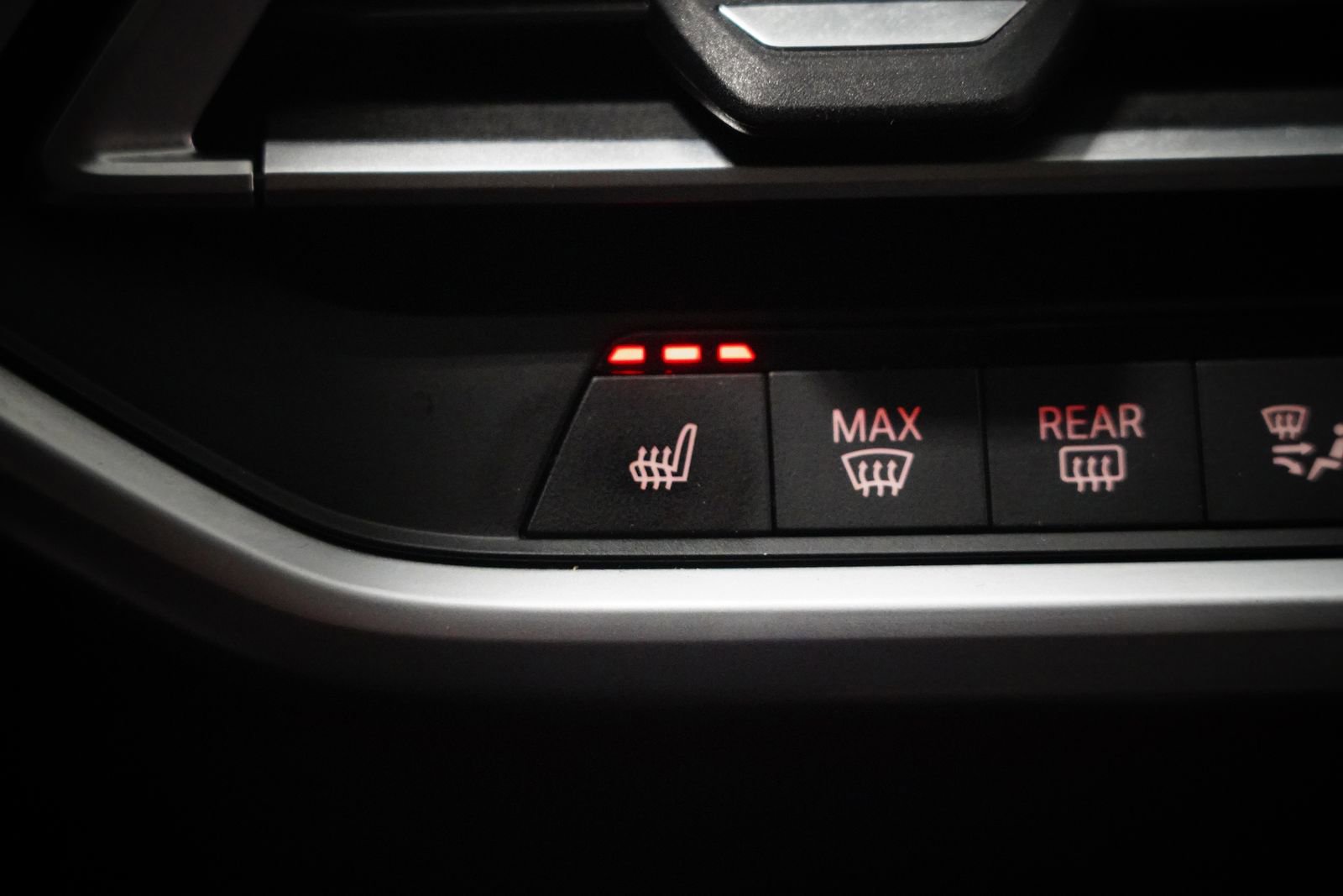 Used 2021 BMW X7 xDrive40i w/ Executive Package 2 image 26