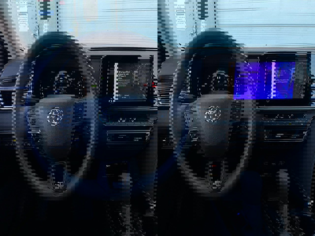 Used 2025 Toyota Camry LE image 13