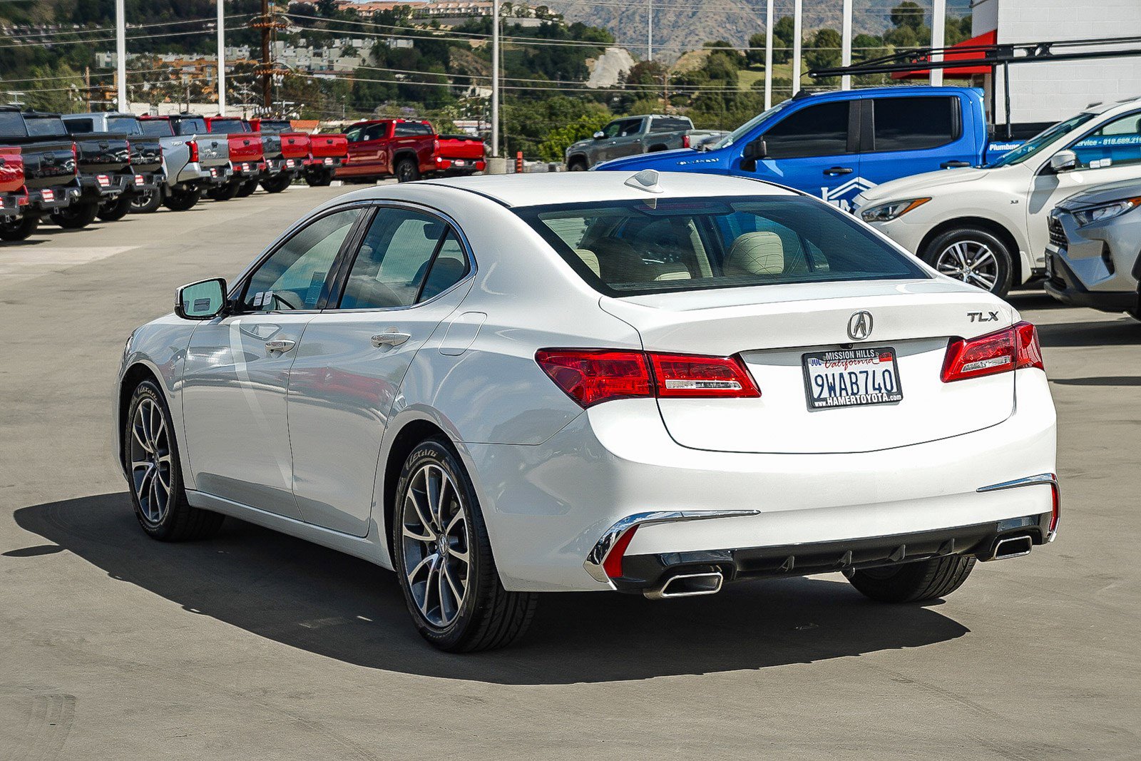Used 2018 Acura TLX V6 FWD image 5