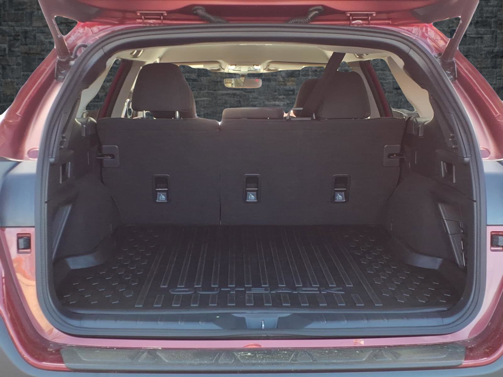 Used 2025 Subaru Outback Premium w/ Popular Package #1A image 22