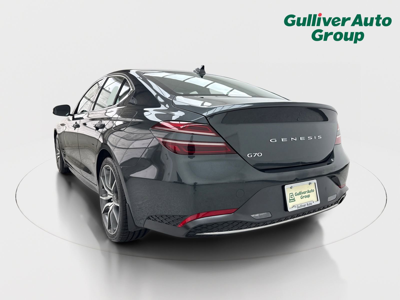 Used 2023 Genesis G70 2.0T image 5