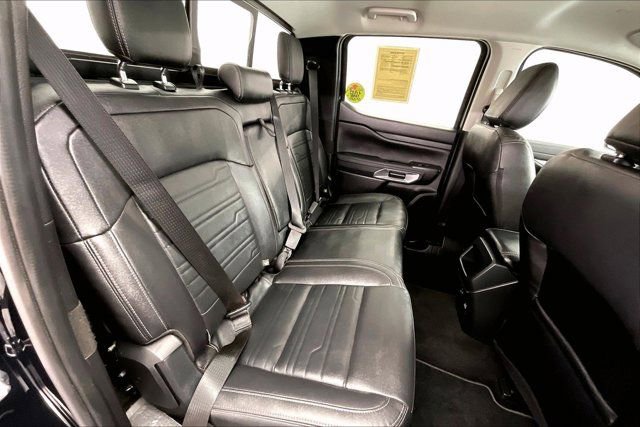 Used 2024 Ford Ranger Lariat w/ FX4 Off-Road Package image 19
