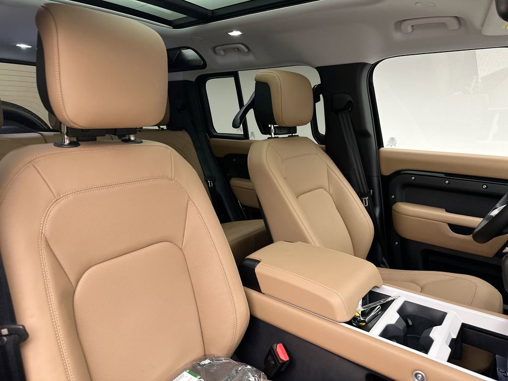New 2026 Land Rover Defender 110 S AWD/4WD image 14