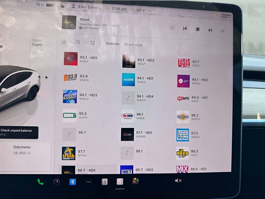 Used 2023 Tesla Model Y Long Range image 19