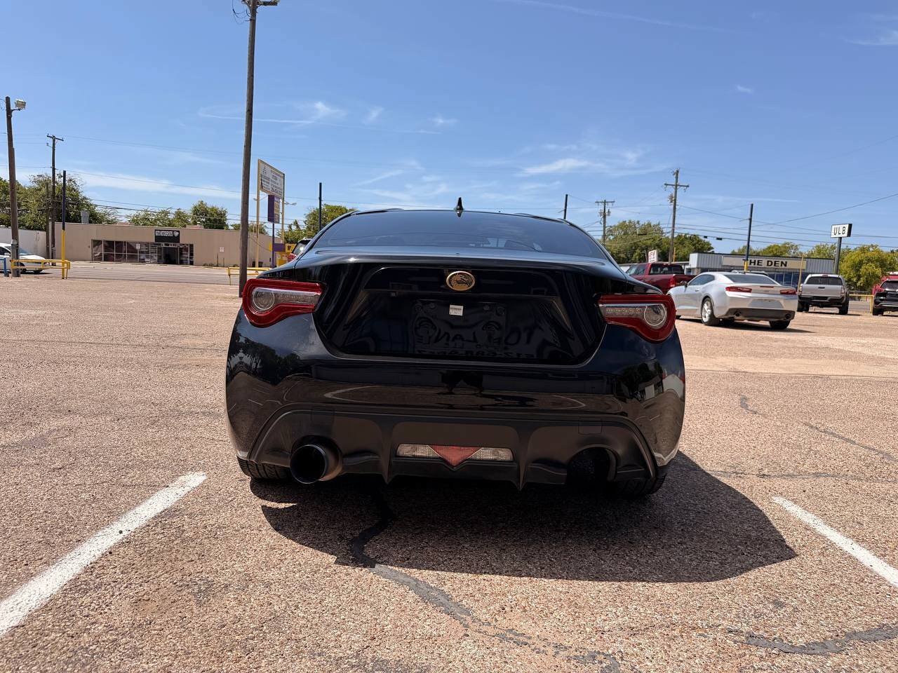 Used 2017 Toyota 86 RWD image 7