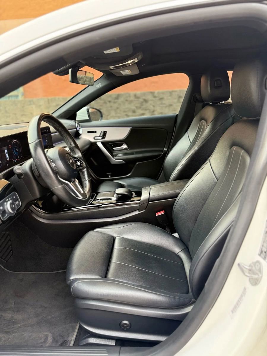 Used 2021 Mercedes-Benz CLA 250 image 17
