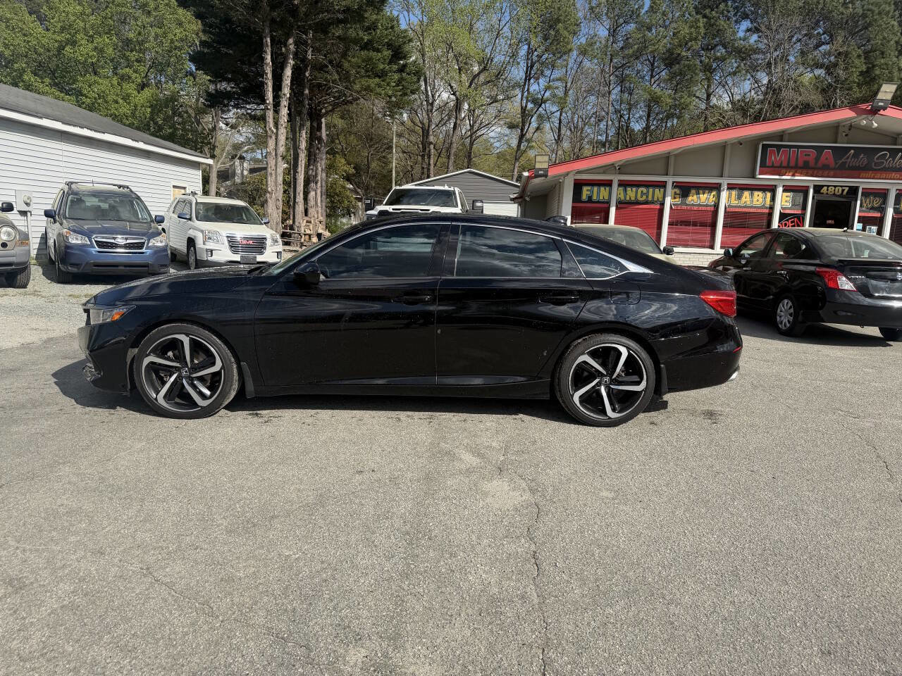 Used 2021 Honda Accord Sport image 3