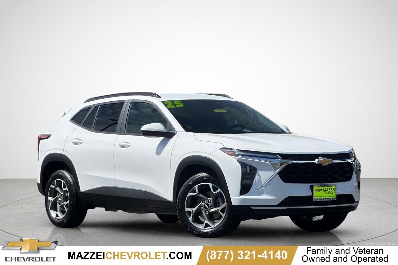 Used 2025 Chevrolet Trax LT