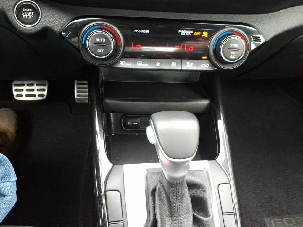Used 2023 Kia Forte GT-Line FWD image 14