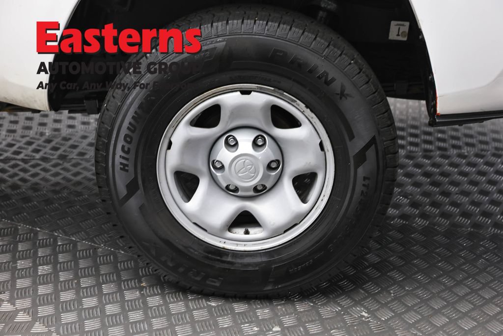 Used 2019 Toyota Tacoma SR RWD image 8