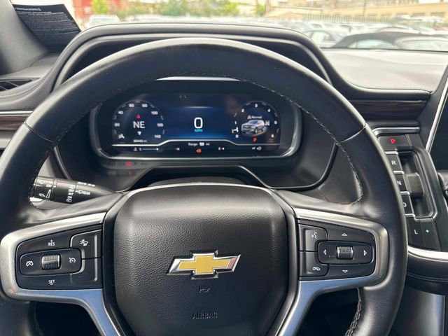Used 2023 Chevrolet Suburban LT image 31