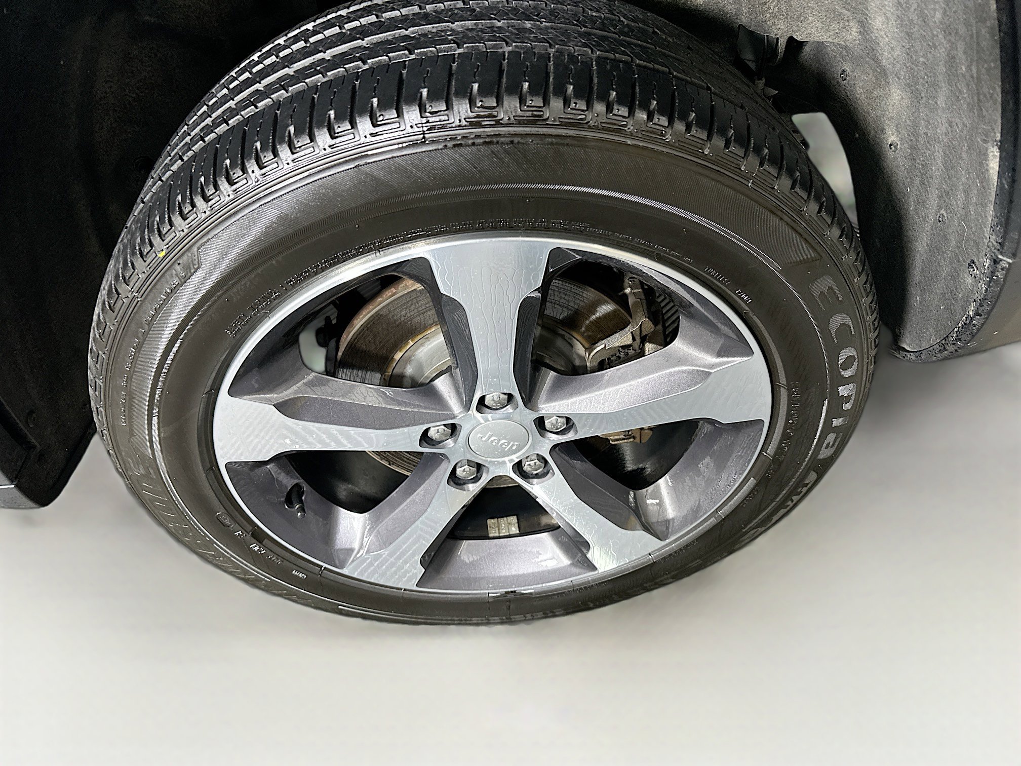 Used 2023 Jeep Grand Cherokee L Limited image 11