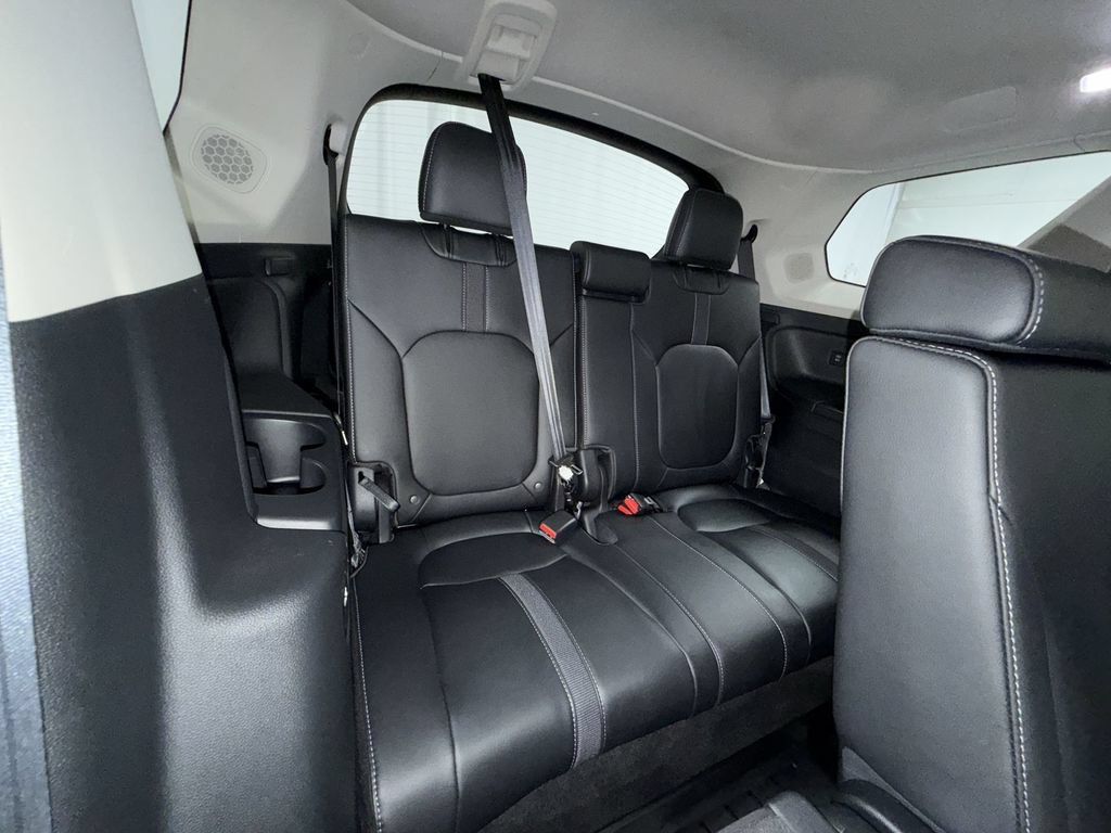 Used 2024 Honda Pilot Touring image 19