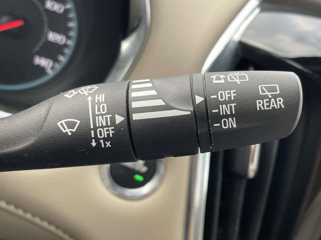 Used 2023 Chevrolet Traverse LS w/ Safety Package image 22