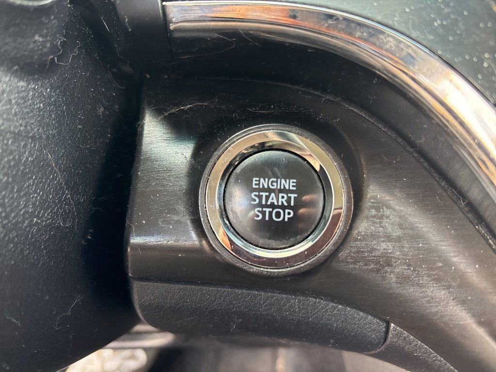 Used 2018 Toyota Avalon XLE w/ All Weather Liner Package image 20