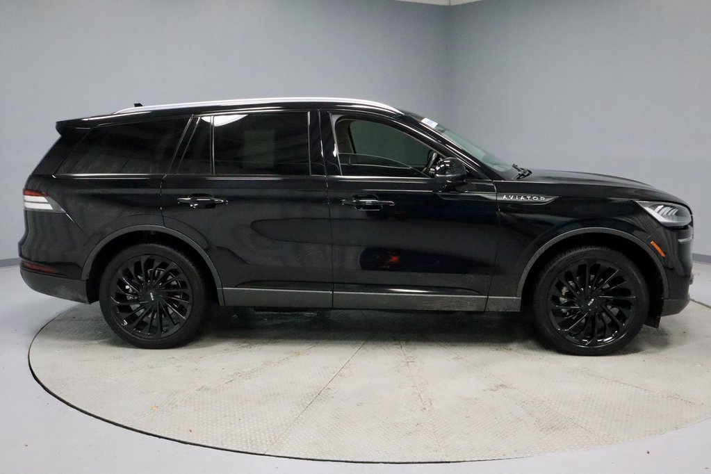 Used 2023 Lincoln Aviator Reserve w/ Class IV Trailer Tow Package image 14