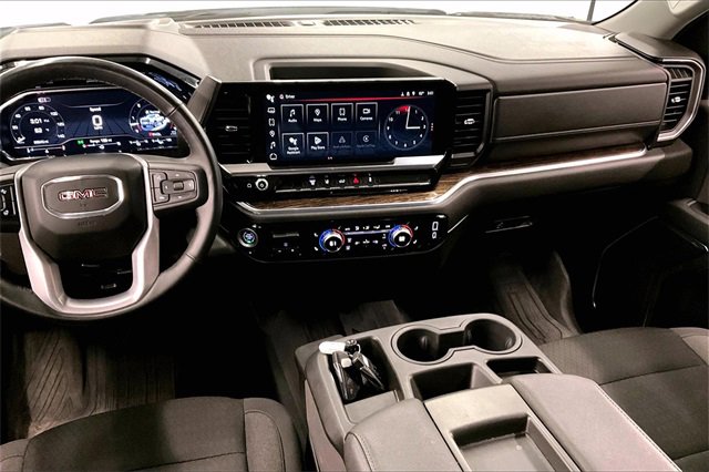 Used 2024 GMC Sierra 3500 SLE w/ SLE Value Package image 6