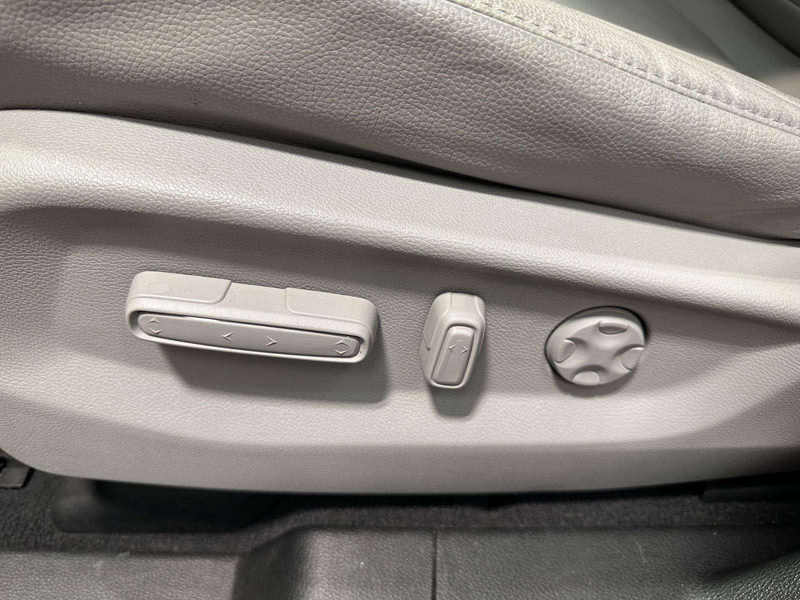 Used 2019 Honda Odyssey EX-L image 14
