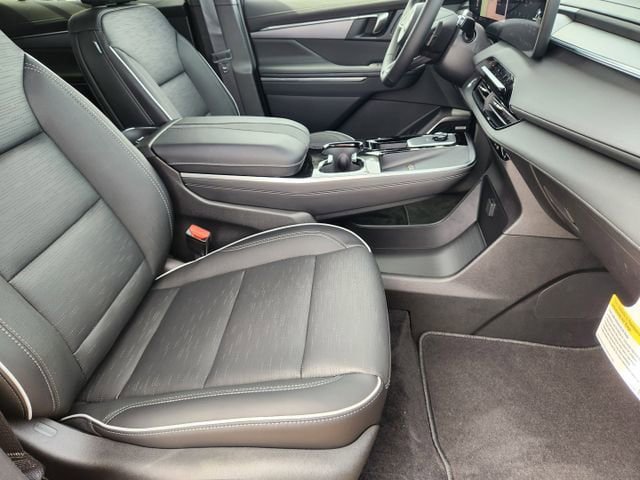 New 2025 Buick Enclave Sport Touring w/ Super Cruise Package FWD image 12