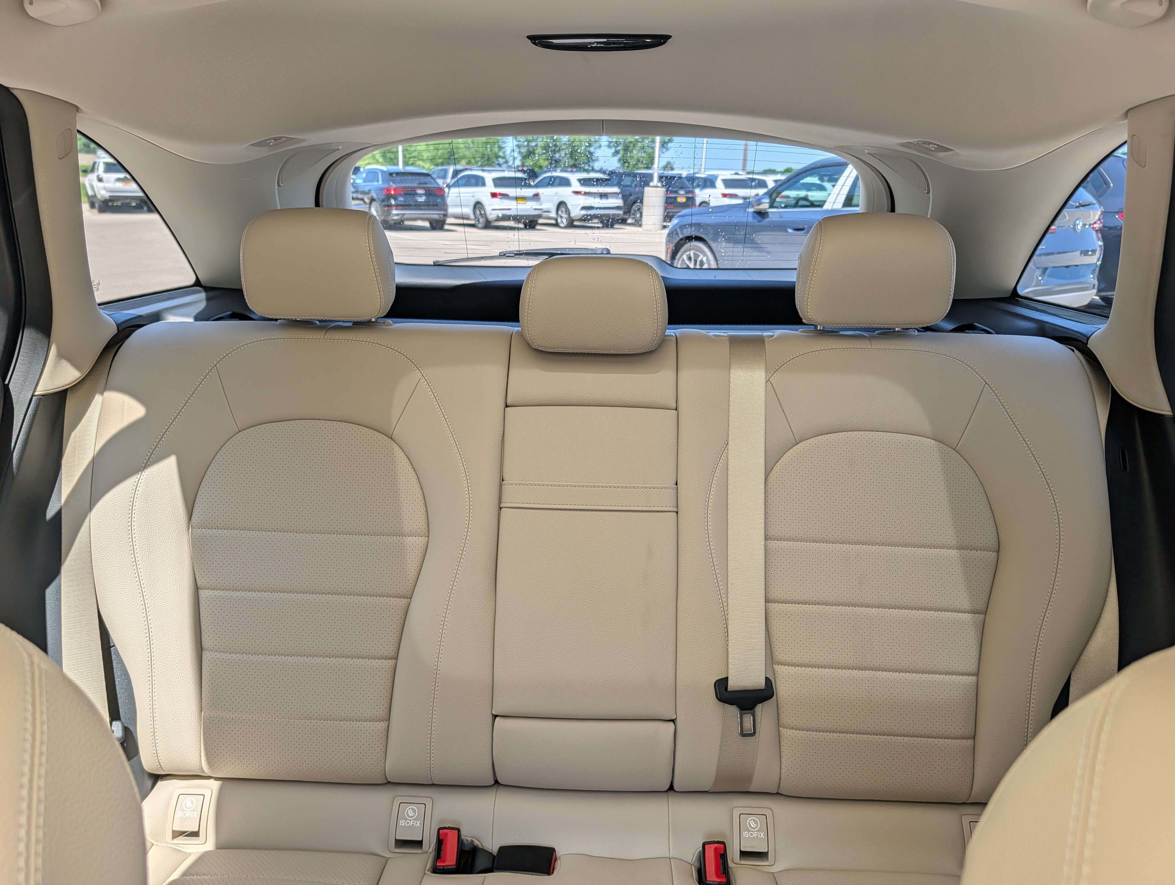 Used 2017 Mercedes-Benz GLC 300 4MATIC image 13