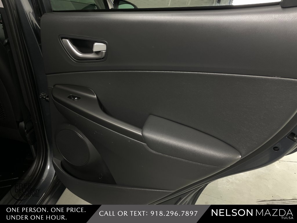 Used 2021 Hyundai Kona Ultimate w/ Cargo Package image 39