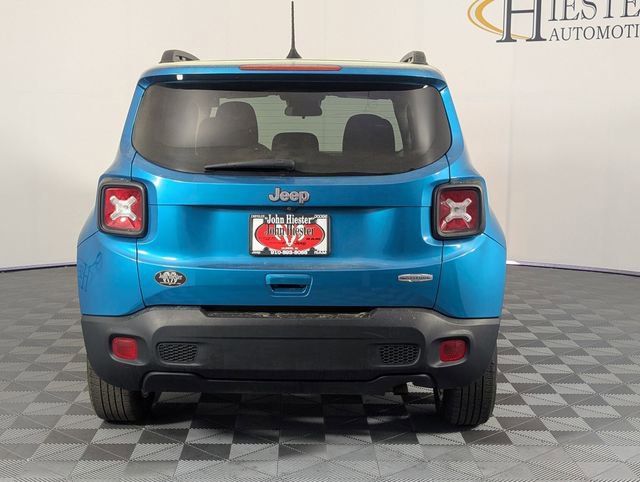 Used 2020 Jeep Renegade Latitude FWD image 6