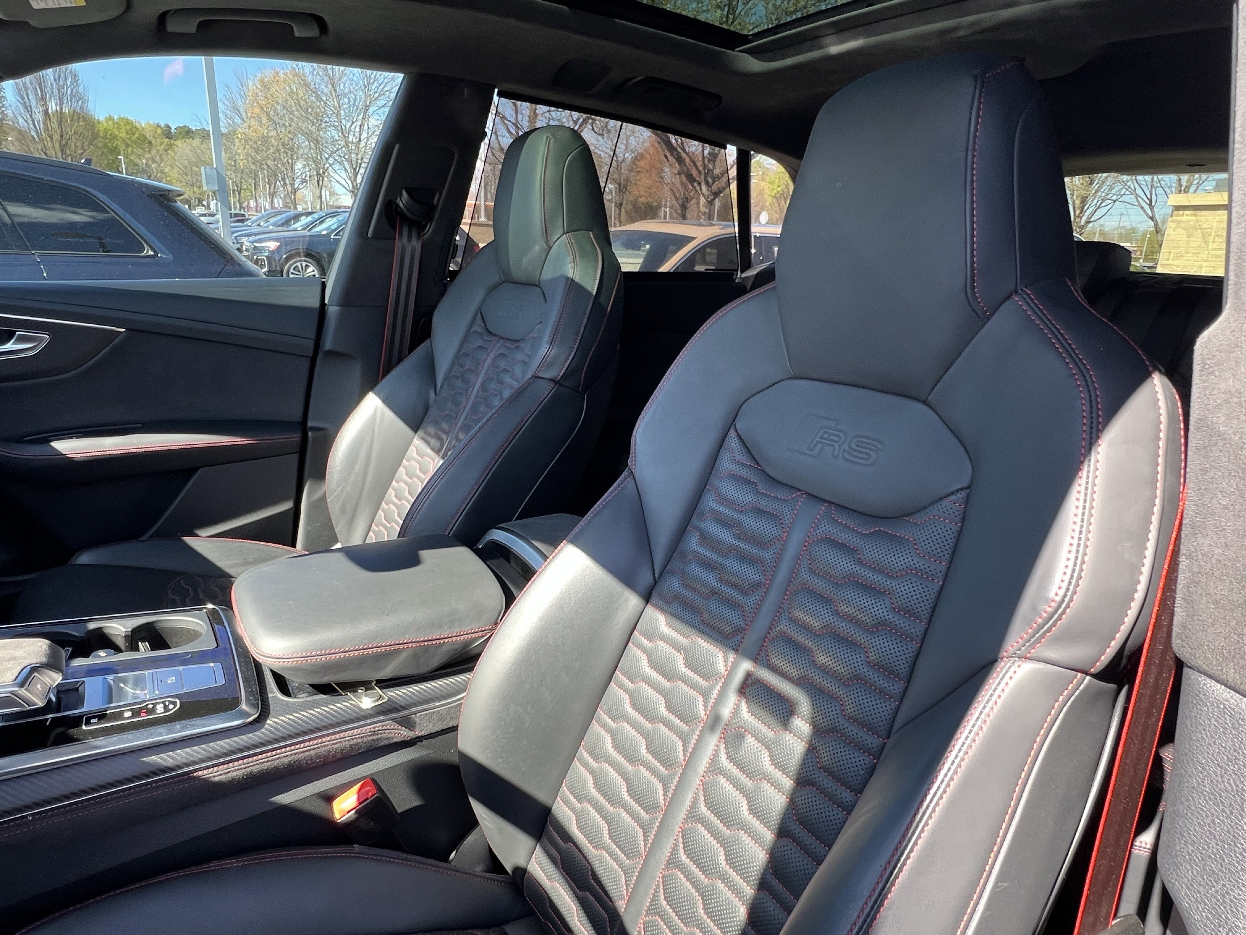 Certified 2024 Audi RS Q8 image 16